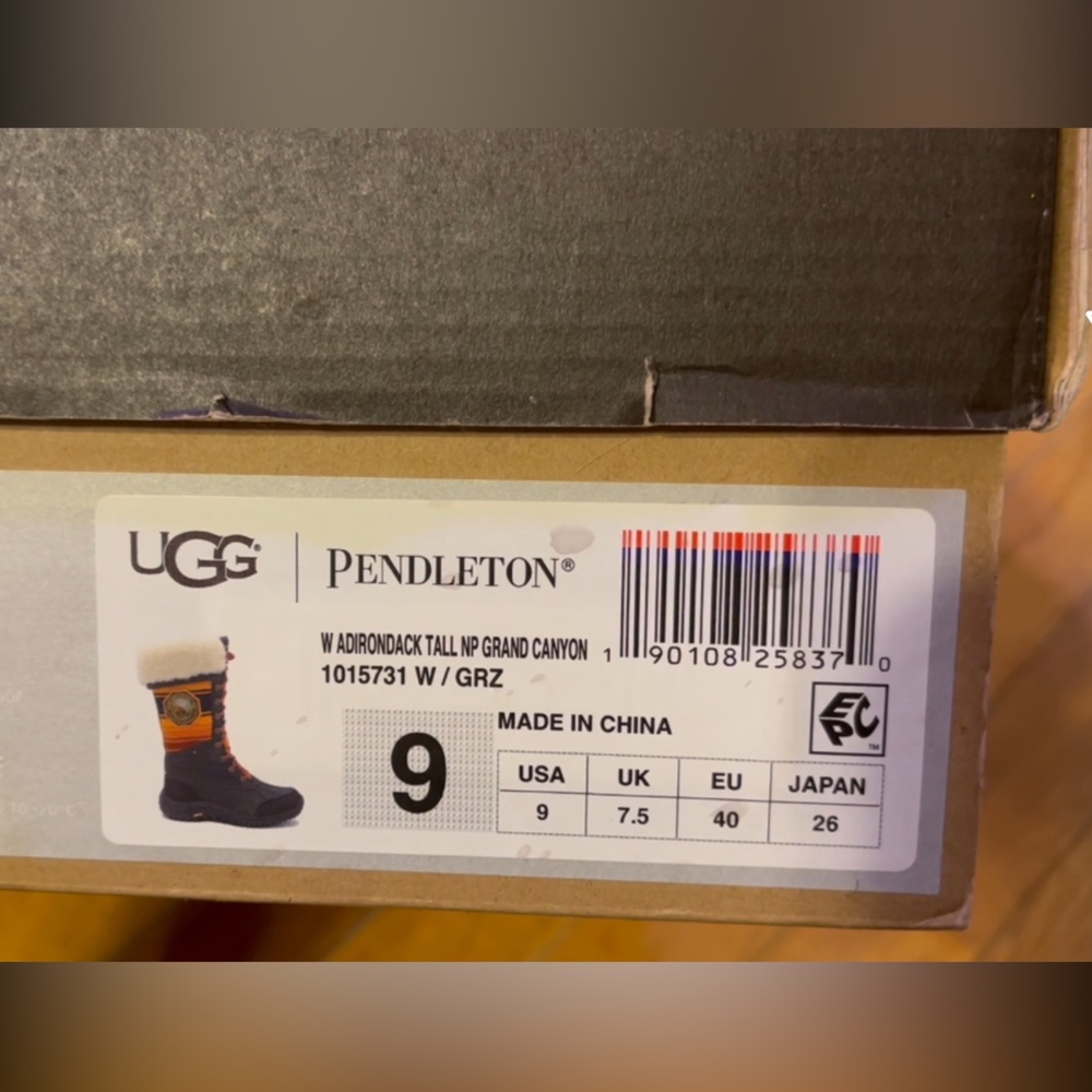 UGG Pendleton Ltd. Edition Adirondack Grand Canyon Boots, Tall 9, NWB Orig $350 - Picture 2 of 14